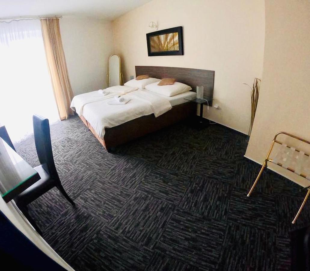 Interhotel America Pisek  Exterior photo